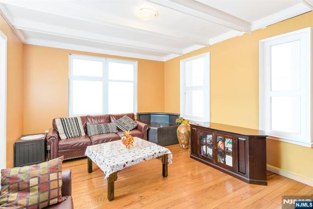 51 Lyons Avenue, Newark, NJ 07112