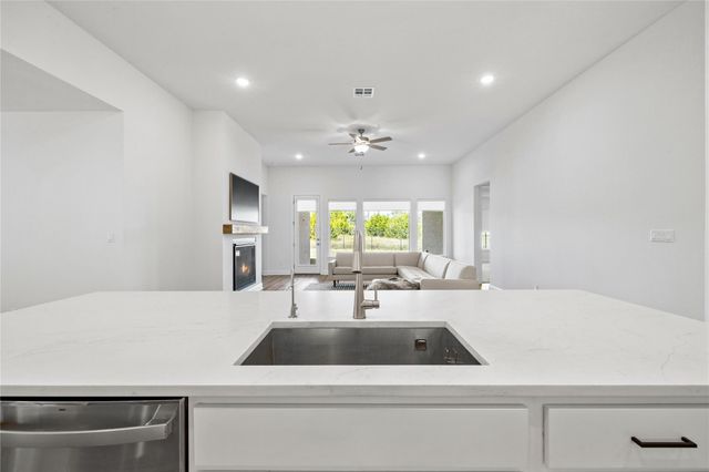 433 Running Bird RD, Austin, TX 78737