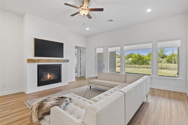 433 Running Bird RD, Austin, TX 78737