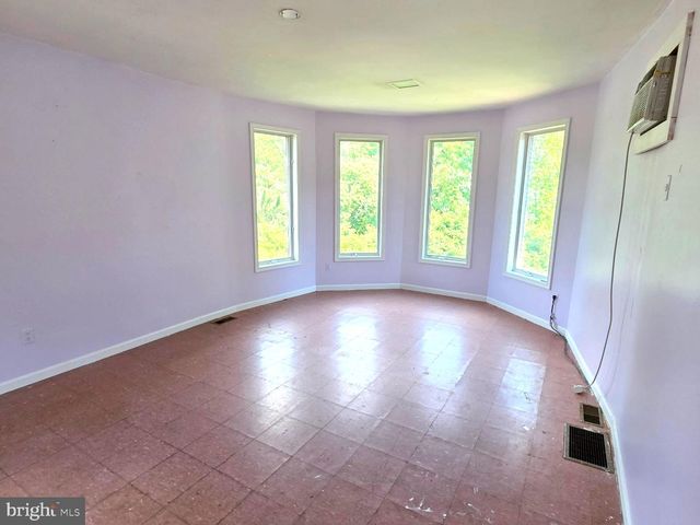73 CHURCH RD, Arnold, MD 21012