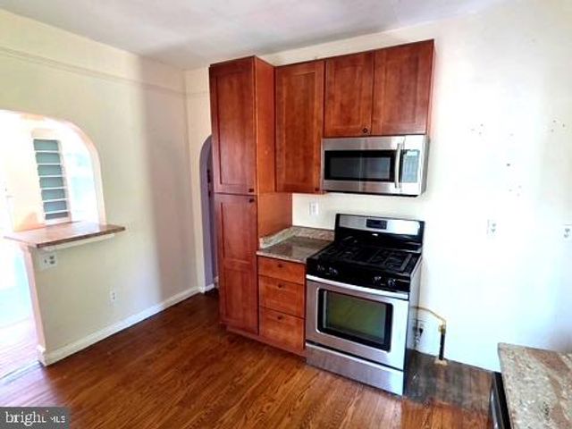 73 CHURCH RD, Arnold, MD 21012
