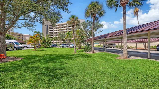 5880 MIDNIGHT PASS ROAD 307, Sarasota, FL 34242