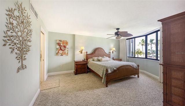 5880 MIDNIGHT PASS ROAD 307, Sarasota, FL 34242