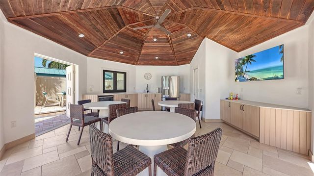 5880 MIDNIGHT PASS ROAD 307, Sarasota, FL 34242