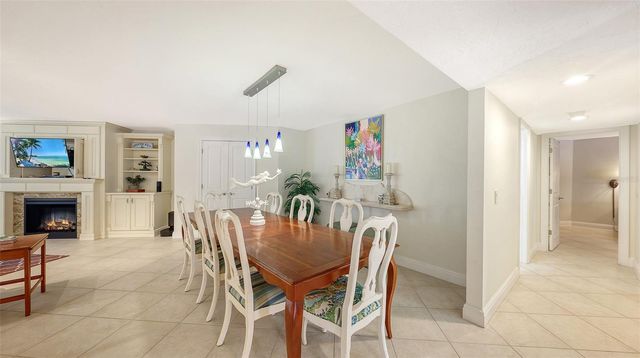 5880 MIDNIGHT PASS ROAD 307, Sarasota, FL 34242