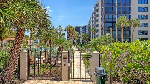 5880 MIDNIGHT PASS ROAD 307, Sarasota, FL 34242