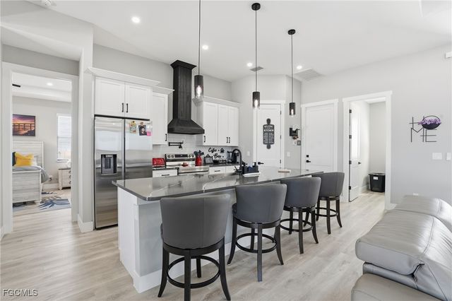 3911 NW 40TH TER, Cape Coral, FL 33993