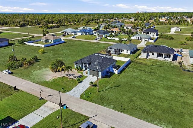 3911 NW 40TH TER, Cape Coral, FL 33993