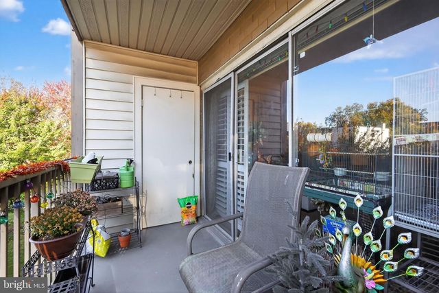 7400 LAKEVIEW DR #N203, Bethesda, MD 20817