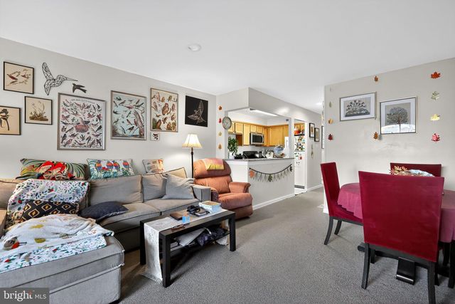 7400 LAKEVIEW DR #N203, Bethesda, MD 20817