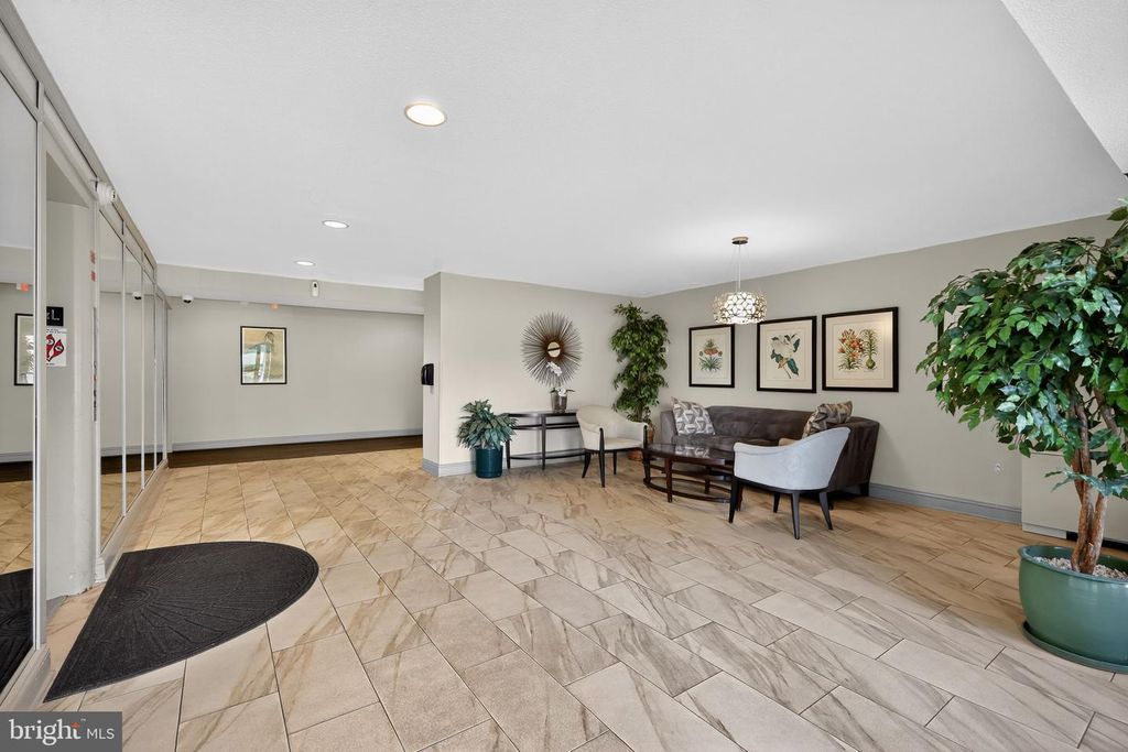 Image 3 of property listing at 7400 LAKEVIEW DR #N203, Bethesda, MD 20817