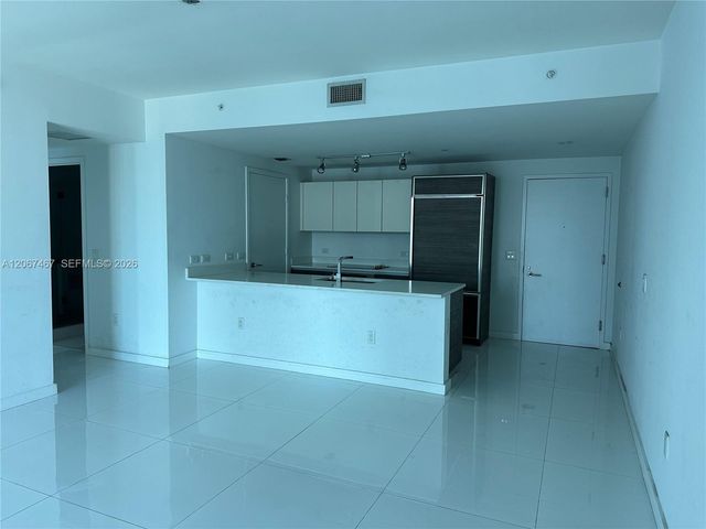 1100 S Miami Avenue 2708, Miami, FL 33130
