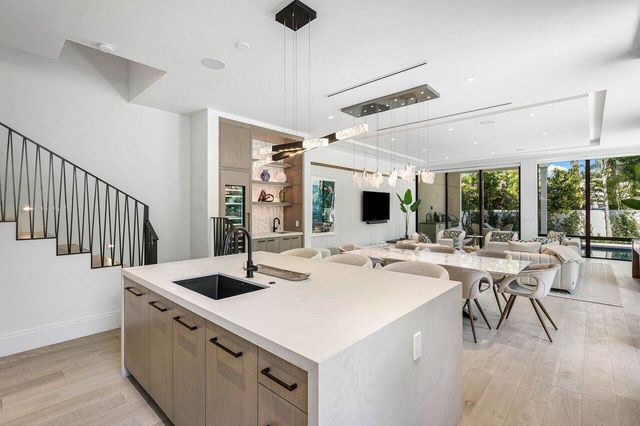 514 NE 7th Avenue, Delray Beach, FL 33483