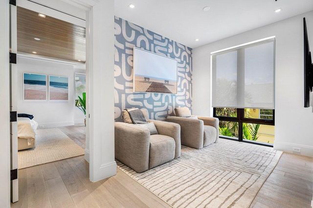 514 NE 7th Avenue, Delray Beach, FL 33483