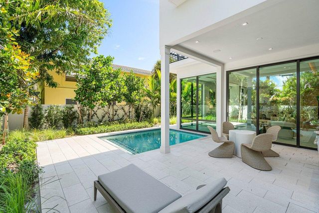 514 NE 7th Avenue, Delray Beach, FL 33483