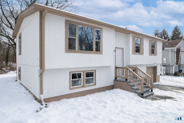 70 Coleman Street, West Haven, CT 06516