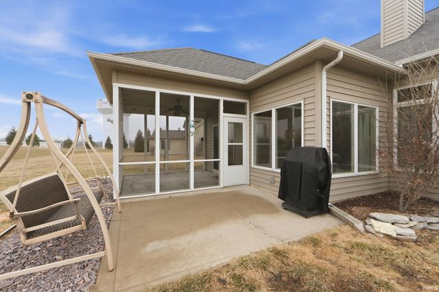 7228 Evansbrook Drive, Fort Wayne, IN 46835