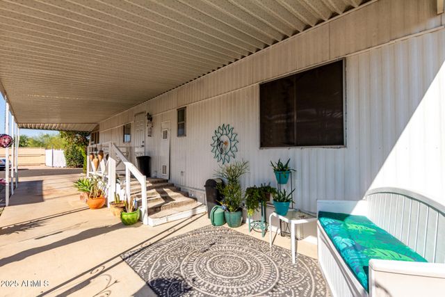 2650 W UNION HILLS Drive 370, Phoenix, AZ 85027