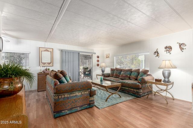 2650 W UNION HILLS Drive 370, Phoenix, AZ 85027