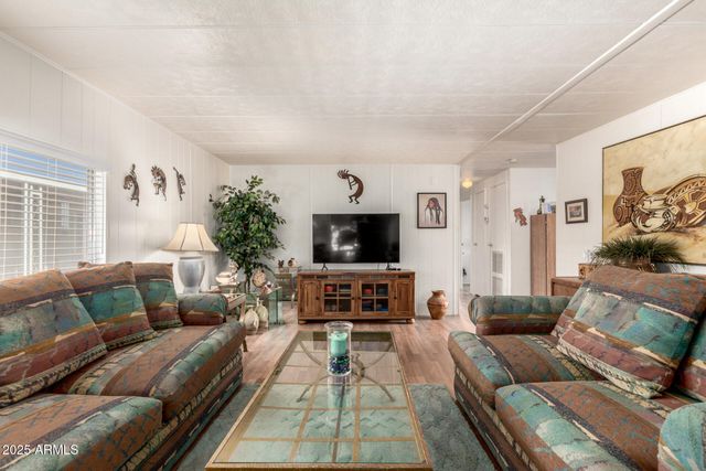 2650 W UNION HILLS Drive 370, Phoenix, AZ 85027