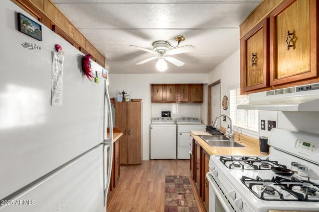 2650 W UNION HILLS Drive 370, Phoenix, AZ 85027