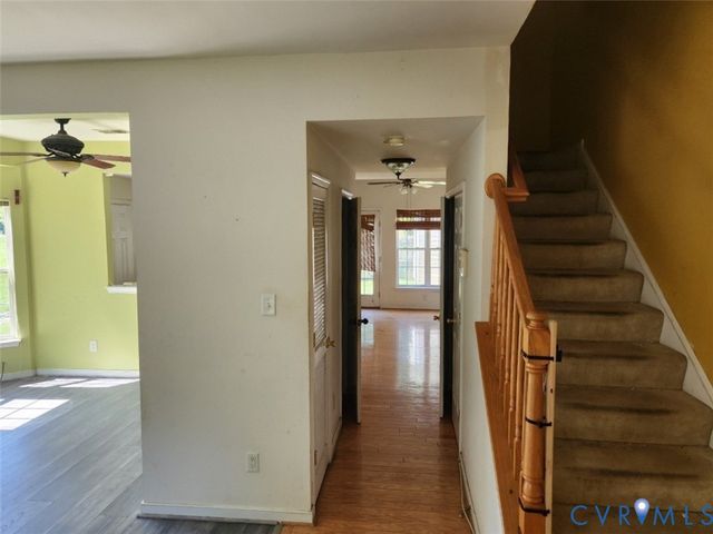 451 Hollybrook Ridge Ln, Henrico, VA 23223