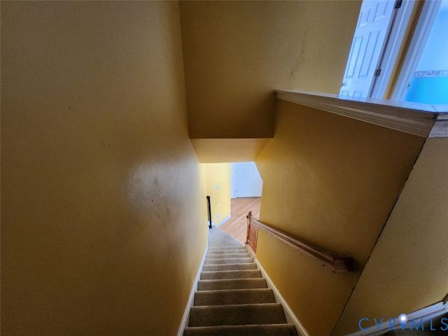 451 Hollybrook Ridge Ln, Henrico, VA 23223