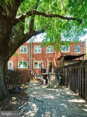 1022 VERNON ST, Alexandria, VA 22314