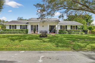 7521 SW 165th Ter, Palmetto Bay, FL 33157