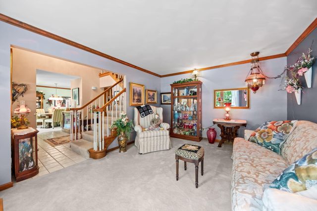 2606 Club Court, Valparaiso, IN 46383