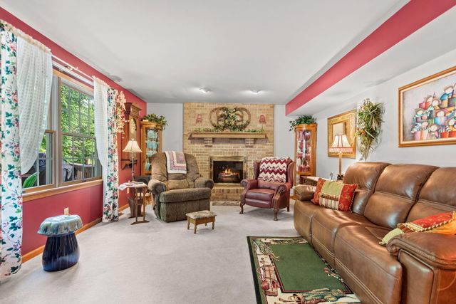 2606 Club Court, Valparaiso, IN 46383