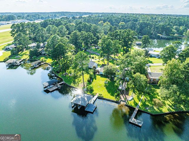 113 Island View Drive, Milledgeville, GA 31061