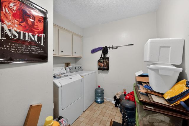 7815 Hummingbird Street, Houston, TX 77071