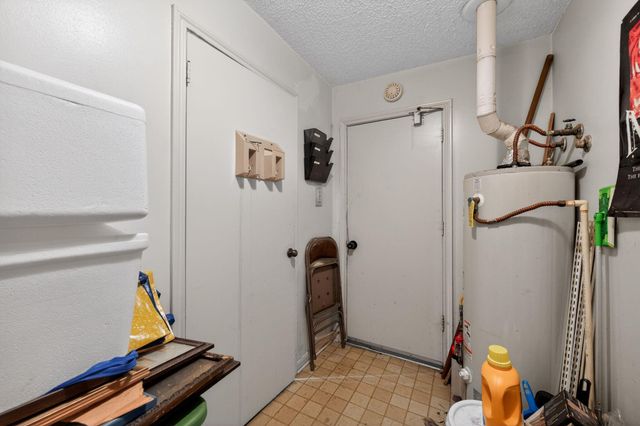 7815 Hummingbird Street, Houston, TX 77071