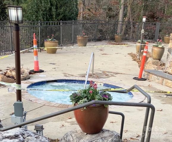 332 Bowling Park Road, Asheville, NC 28803