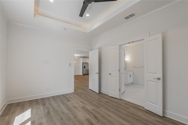 825 Village Gate Circle, Nacogdoches, TX 75961