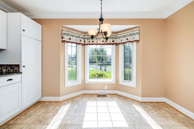 615 KESTREL CT, Woodstock, VA 22664