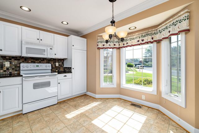 615 KESTREL CT, Woodstock, VA 22664