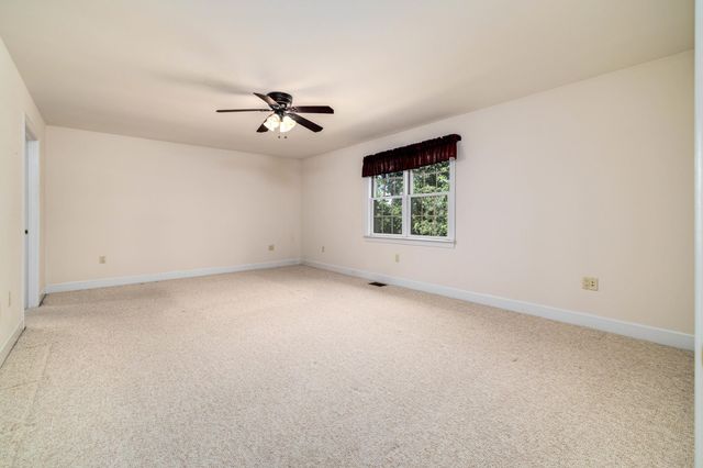 615 KESTREL CT, Woodstock, VA 22664
