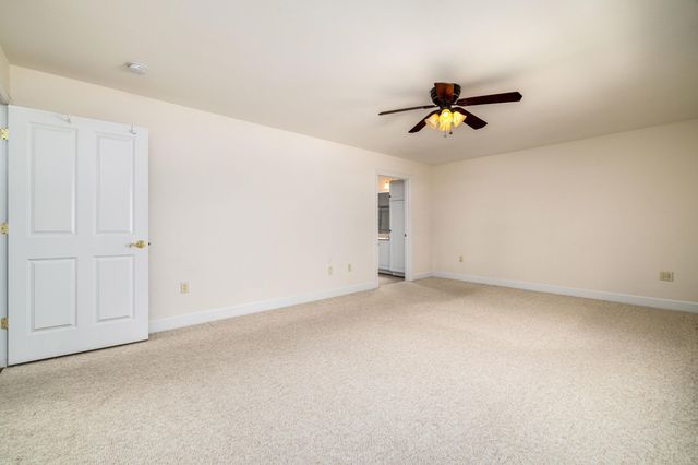 615 KESTREL CT, Woodstock, VA 22664