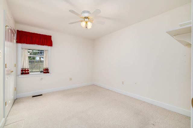 615 KESTREL CT, Woodstock, VA 22664