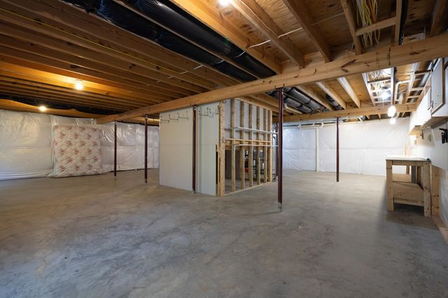 615 KESTREL CT, Woodstock, VA 22664