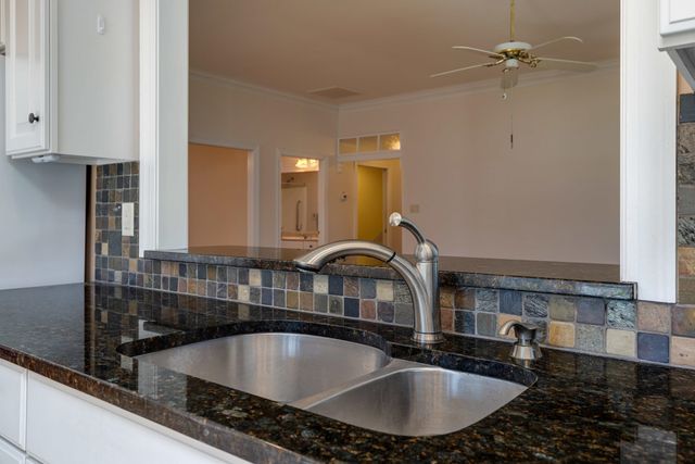 615 KESTREL CT, Woodstock, VA 22664