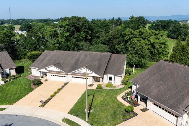 615 KESTREL CT, Woodstock, VA 22664
