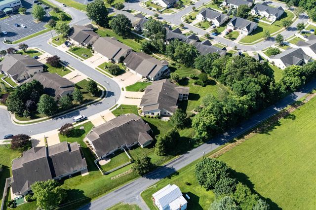 615 KESTREL CT, Woodstock, VA 22664