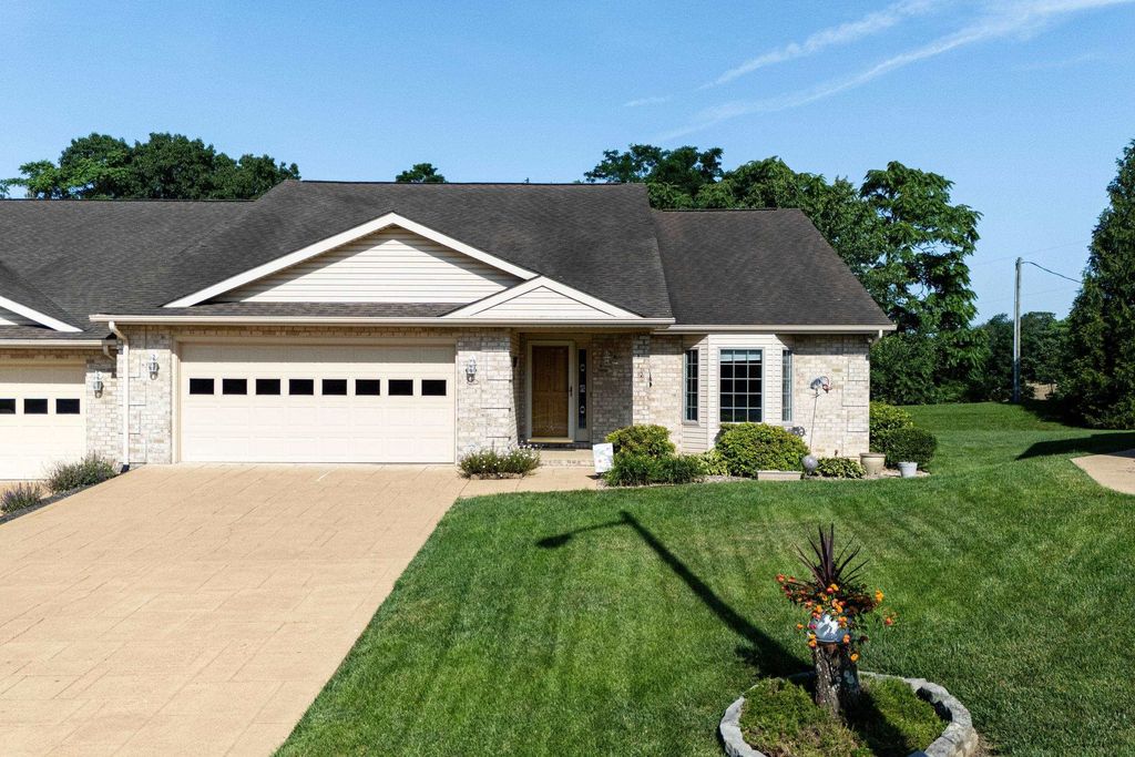 615 KESTREL CT, Woodstock, VA 22664