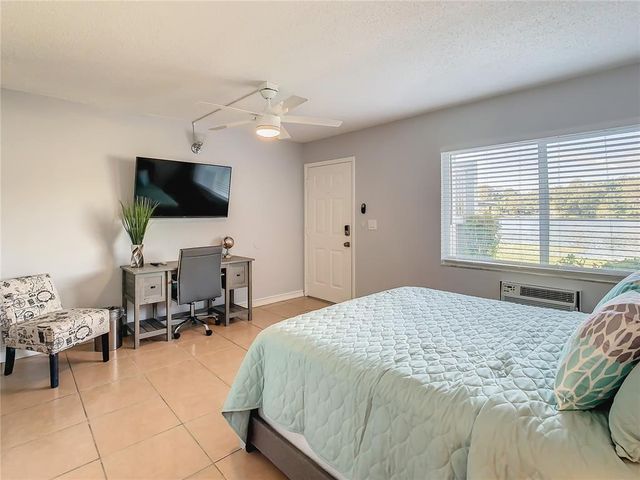 4145 DOLPHIN DRIVE 4145, Tampa, FL 33617