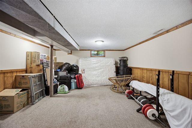5134 Gordon Avenue NW, Cedar Rapids, IA 52405