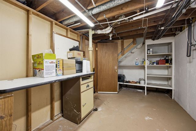 5134 Gordon Avenue NW, Cedar Rapids, IA 52405