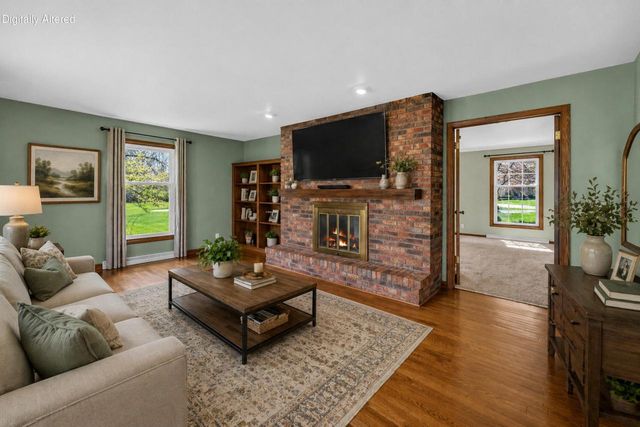 7 Sprucewood COURT, Wind Point, WI 53402
